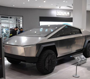 Сбои в цепочке поставок ставят под удар производство электрокибергрузовиков Элона Маска