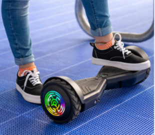 Ховерборд Jetson Rogue викликав пожежу, яка забрала життя двох дітей