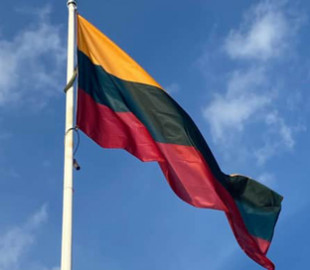 Литва спростила закупівлю зброї у місцевих виробників, зокрема і для України