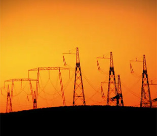 Перегони у сфері ШІ між США та Китаєм: як країни намагаються ліквідувати дефіцит електроенергії