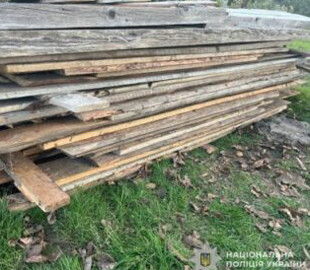 Жінка втратила 15 тисяч гривень, купуючи дрова онлайн