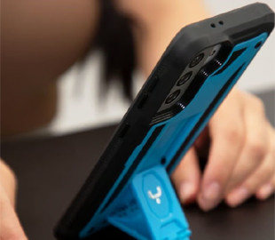 Експерти назвали простий метод зупинити перегрів смартфона влітку