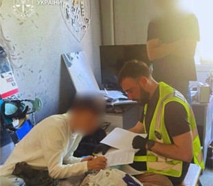 Киянин ошукав доньку загиблого військового на 700 тис. грн: деталі афери