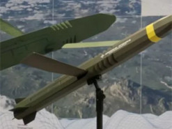 Снаряд із крилами: ВМС США отримають 155-мм боєприпас LRMP з дальністю 120 км