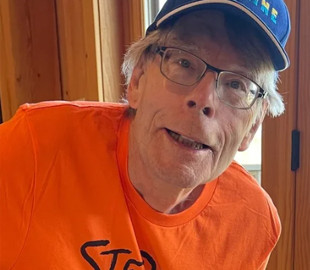 Одвічне питання. Стівен Кінг знову потролив Ілона Маска через зміну назви Twitter