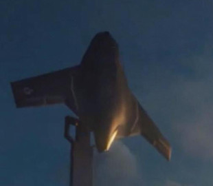 Революція в небі: X-Bat з вертикальним запуском готується замінити винищувачі, - The Times