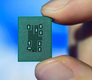 Apple не встигає створити заміну 5G модемам від Qualcomm до 2026 року