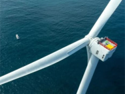 Трамп зупинив будівництво дороговартісної морської вітрової електростанції у США: проєкт був майже завершений