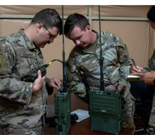 Для армії США екстрено створять ранцеві РЕБи: що про це відомо