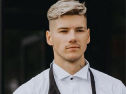 Блогер-втікач Олександр Волошин опинився в розшуку ТЦК і здивував реакцією