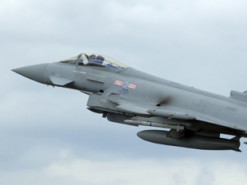 Британія наступного року розгорне у Польщі винищувачі Eurofighter