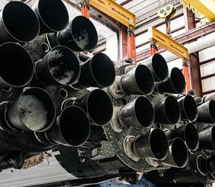 SpaceX готується до запуску Falcon Heavy для секретного проекту X-37B