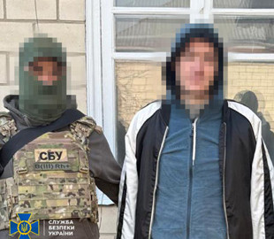 У Києві затримали координатора підпалів авто військових
