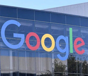 Співробітники Google вимагають припинити співпрацю з імміграційною службою США