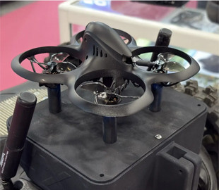 Французькі розробники інтегрували FPV-дрони у бойовий роботизований комплекс Nerva-LG