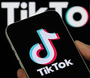 Шоу в TikTok: на Львівщині суд покарав матір школяра за п'яні витівки