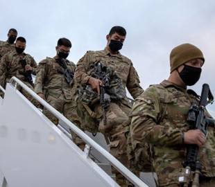 США подвоюють флот A-10 на Близькому Сході: навіщо "Warthog" летять в Іран