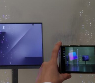 Розкрито характеристики потрійного складаного смартфона Samsung