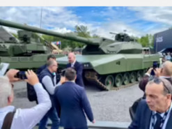 Розробники представили оновлену версію бойового танка Leopard