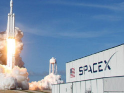 Перші астронавти SpaceX: хто вони. Розповідаємо про запуск Crew Dragon