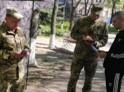 «В ТЦК ніхто не забрав у мене телефон, не побив, не кричав». Львівський айтівець розповів про свій шлях мобілізації за обраною вакансією