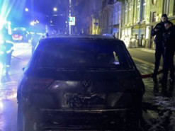 У центрі Львова 33-річний луганчанин підпалив автомобіль