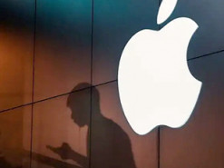 Користувачів iPhone попередили про ризик стеження за ними