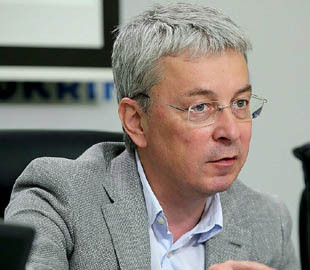 Ткаченко розповів, які теми лунають у дезінформаційних атаках РФ