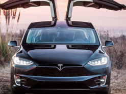 Tesla установила в 2021 году рекорд по продажам электромобилей в мире