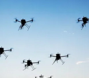 Польща хоче побудувати власну "стіну дронів" для протидії російській загрозі – Bloomberg