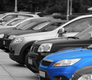 Українцям розповіли, як не стати жертвою шахраїв при купівлі авто з США