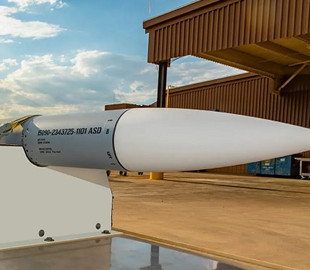 Ракета AIM-120 встановила новий рекорд дальності польоту