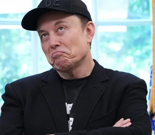 Маск назвав політичною атакою обшуки в офісі X у Парижі