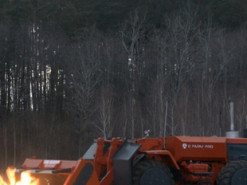 Українські інженери перетворили трактор Т-156 на машину для розміновування