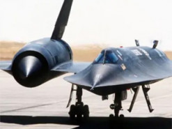 SR-71 Blackbird: унікальне паливо і новий заправник для особливого літака