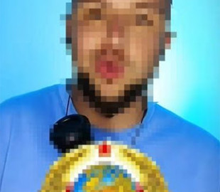 На Київщині блогеру заочно повідомили про підозру в поширенні комуністичної символіки