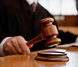 Жительку Торецька, яка писала дядьку-бойовику «ДНР» про дислокацію ЗСУ, посадили на 15 років