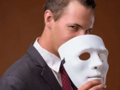 Фейкові авто: інтернет-шахрай обдурив 20 людей на 480 тисяч гривень