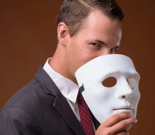 Фейкові авто: інтернет-шахрай обдурив 20 людей на 480 тисяч гривень