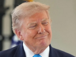 Трамп спрямував $277 мільйонів на рекламу, щоб "врятувати республіканців" у виборчих перегонах - ЗМІ