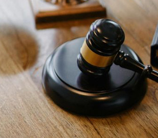 Підліток вкрав понад 40 тисяч гривень з чужого рахунку