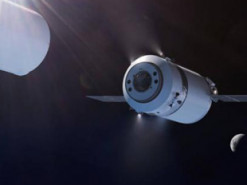 SpaceX будет доставлять грузы на лунную орбитальную станцию NASA