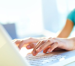 Врач-онлайн: украинцам объяснили, какие медицинские документы можно получить на дому