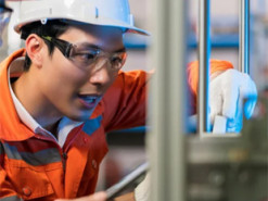 Китай створив роботизовану руку для термоядерних станцій