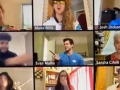 Учні передали олівець однокласнику під час онлайн-уроку: відео розіграшу