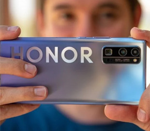 Honor не будет устанавливать Harmony OS на свои смартфоны