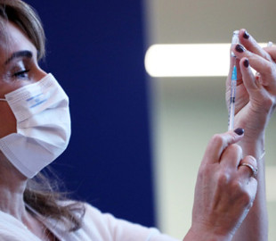 МОЗ закликало вакцинованих повідомляти про щеплення в соцмережах