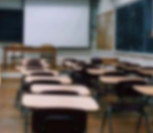 Ситуация ухудшается: одесских школьников переводят на дистанционное обучение