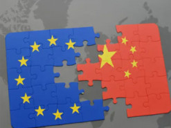 Європейські компанії активізують зусилля з “відокремлення” від Китаю — FT