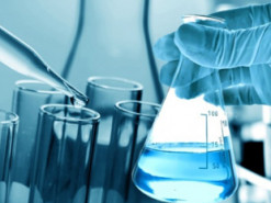 В Японії хочуть знайти препарат від COVID-19 завдяки штучному інтелекту